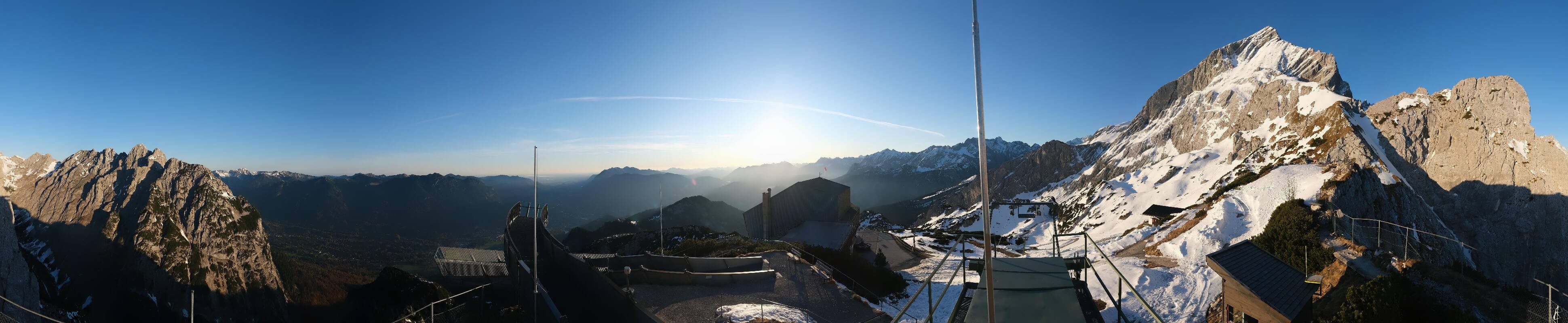 Archiv Foto Webcam Garmisch: Ausblick am Osterfelderkopf