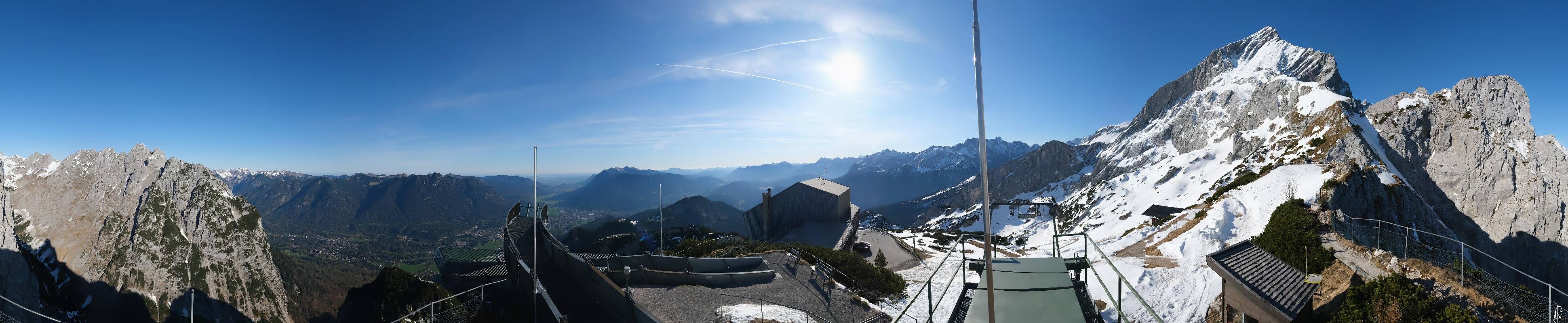 Archiv Foto Webcam Garmisch: Ausblick am Osterfelderkopf