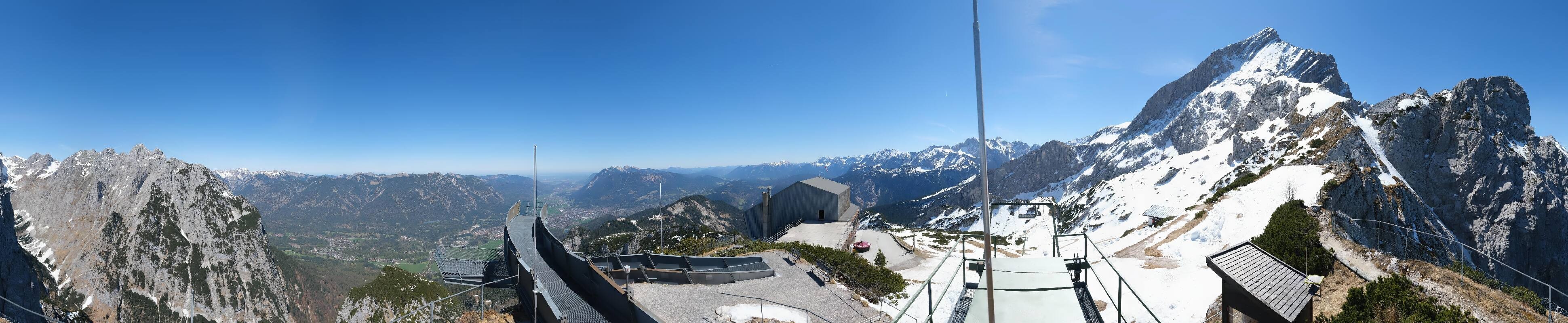 Archiv Foto Webcam Garmisch: Ausblick am Osterfelderkopf
