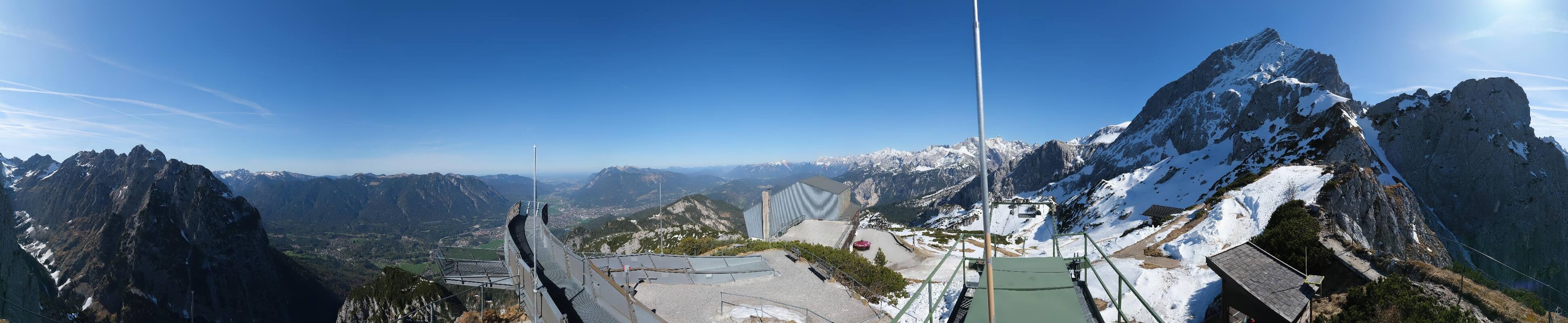 Archiv Foto Webcam Garmisch: Ausblick am Osterfelderkopf