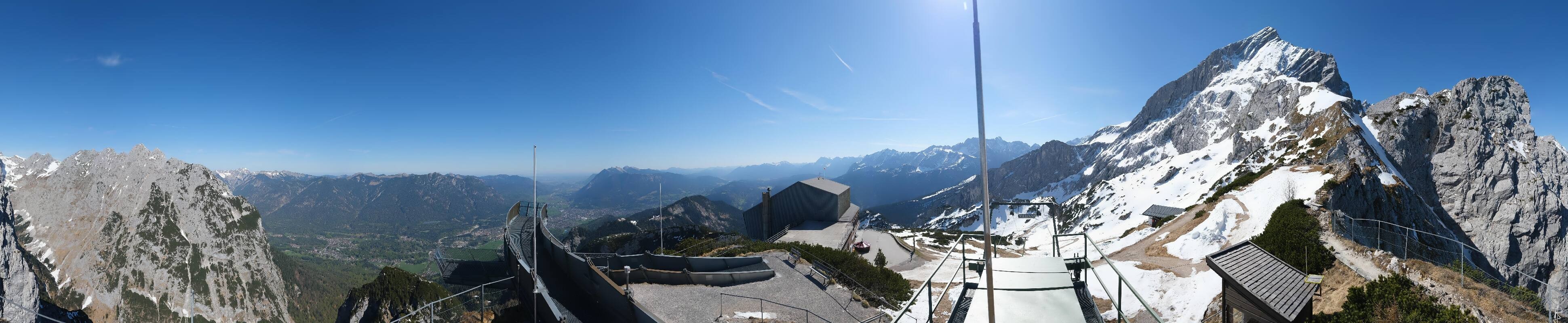 Archiv Foto Webcam Garmisch: Ausblick am Osterfelderkopf