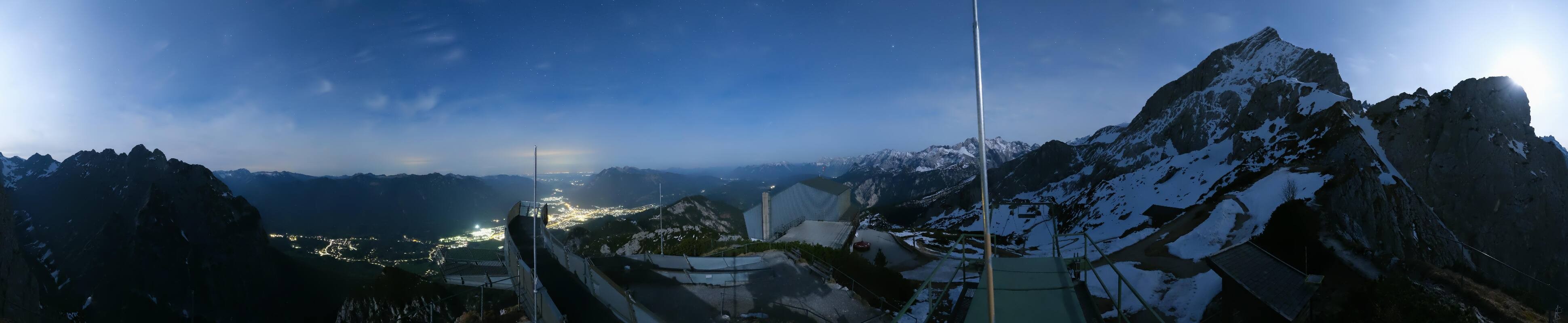 Archiv Foto Webcam Garmisch: Ausblick am Osterfelderkopf