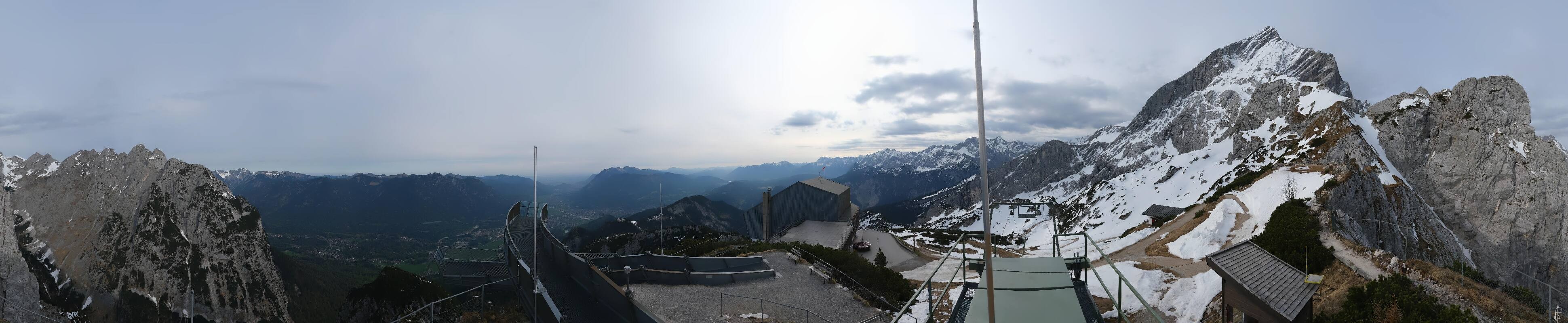 Archiv Foto Webcam Garmisch: Ausblick am Osterfelderkopf