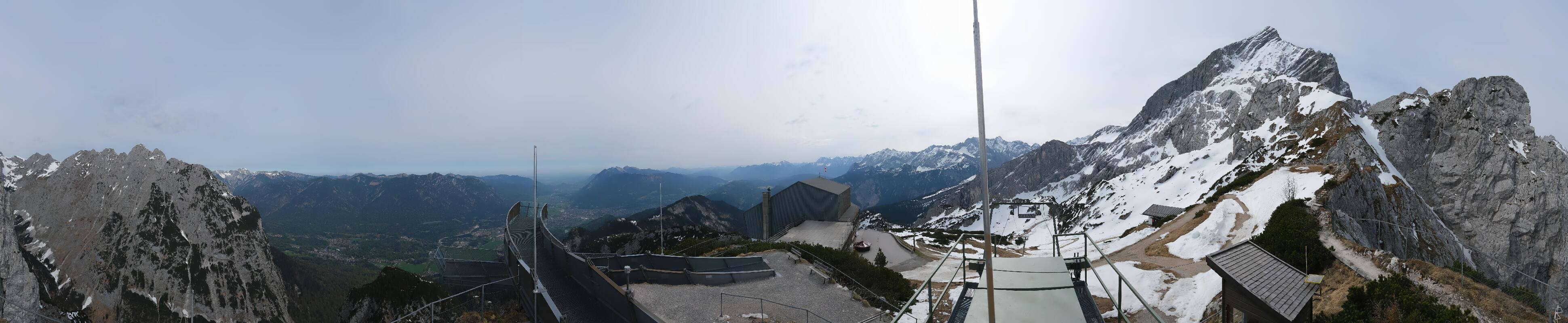 Archiv Foto Webcam Garmisch: Ausblick am Osterfelderkopf