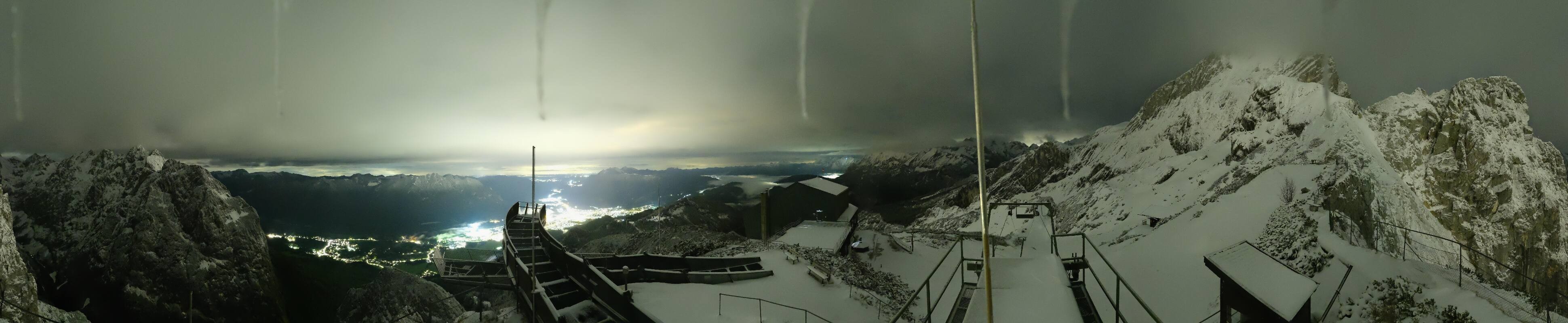 Archiv Foto Webcam Garmisch: Ausblick am Osterfelderkopf