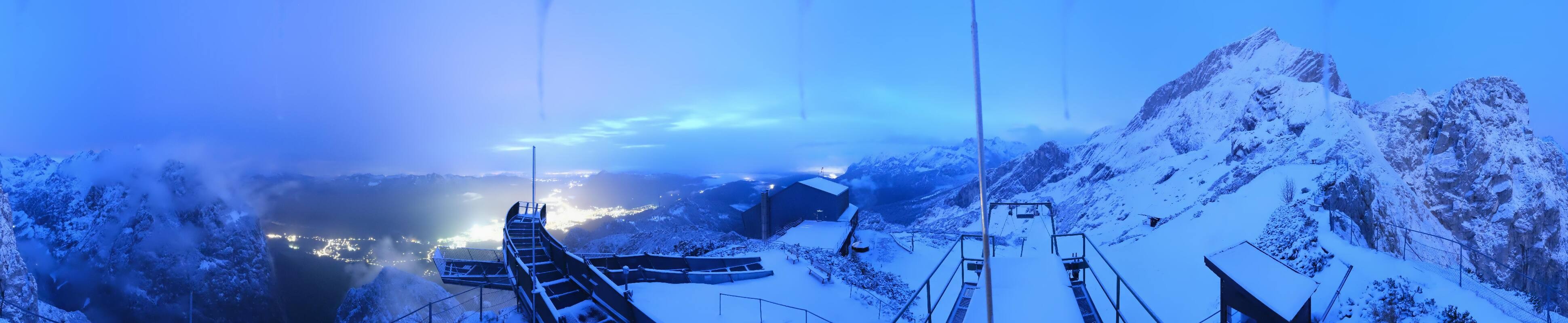 Archiv Foto Webcam Garmisch: Ausblick am Osterfelderkopf