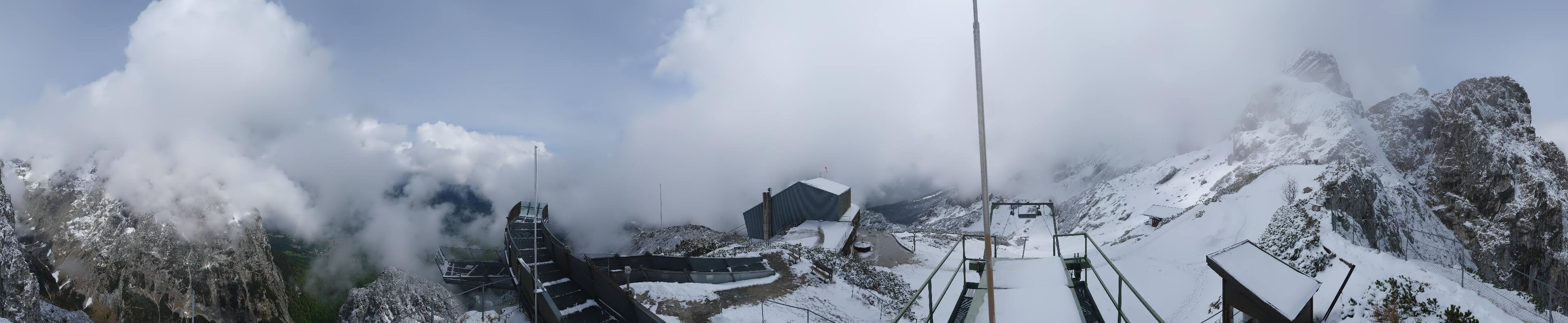 Archiv Foto Webcam Garmisch: Ausblick am Osterfelderkopf