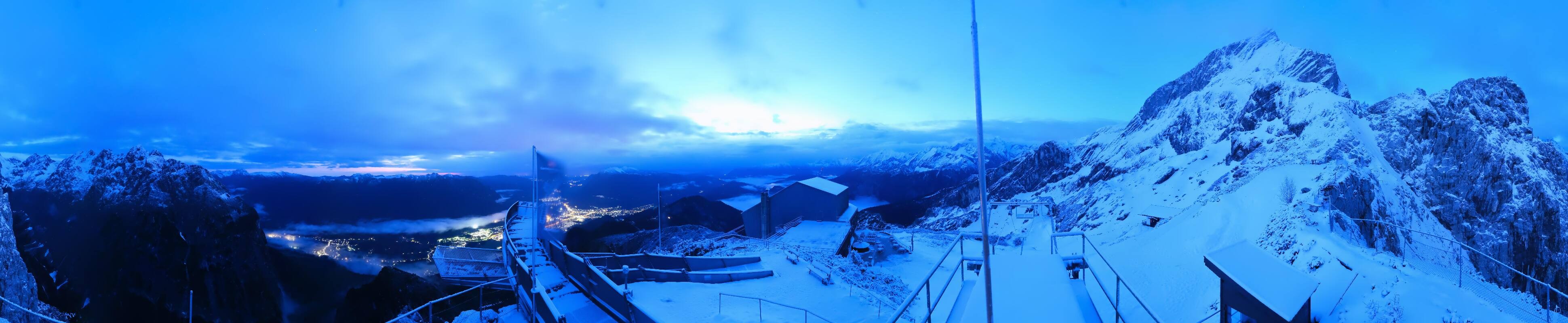 Archiv Foto Webcam Garmisch: Ausblick am Osterfelderkopf