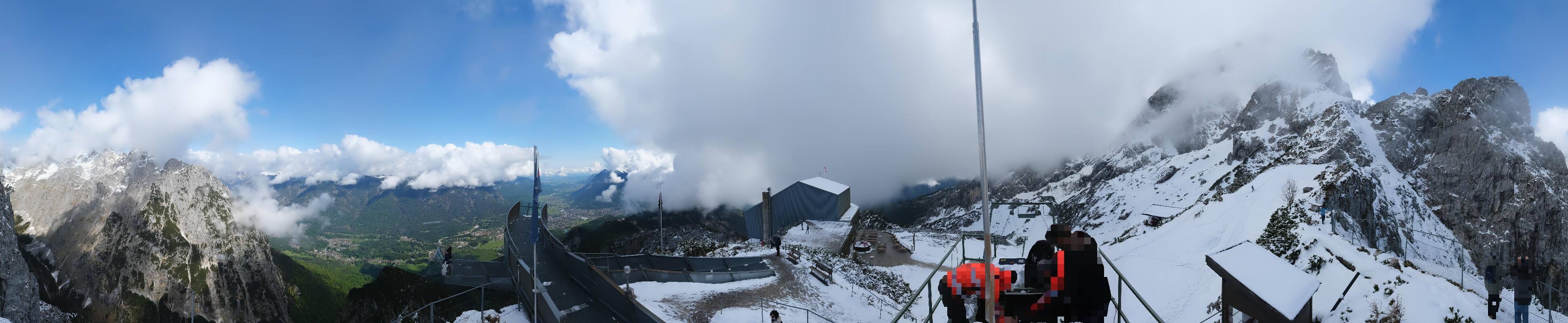 Archiv Foto Webcam Garmisch: Ausblick am Osterfelderkopf