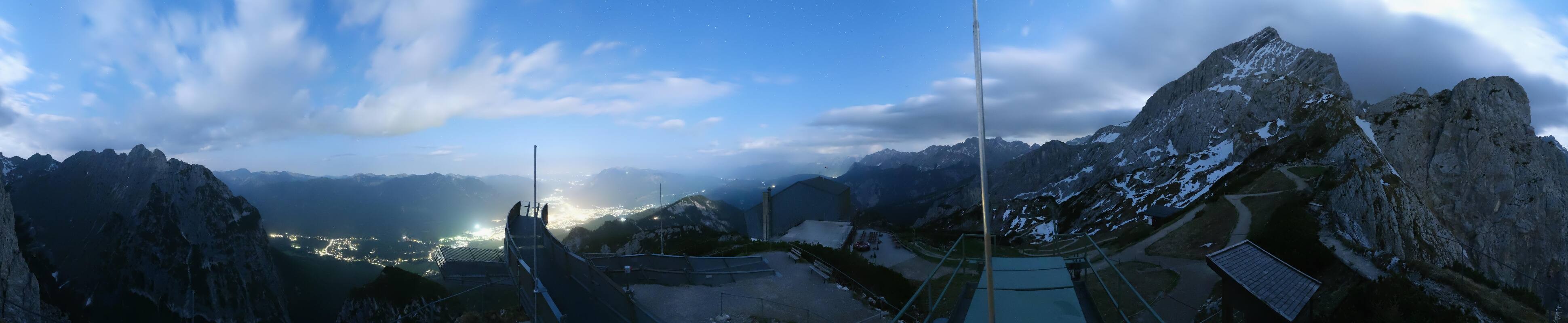 Archiv Foto Webcam Garmisch: Ausblick am Osterfelderkopf