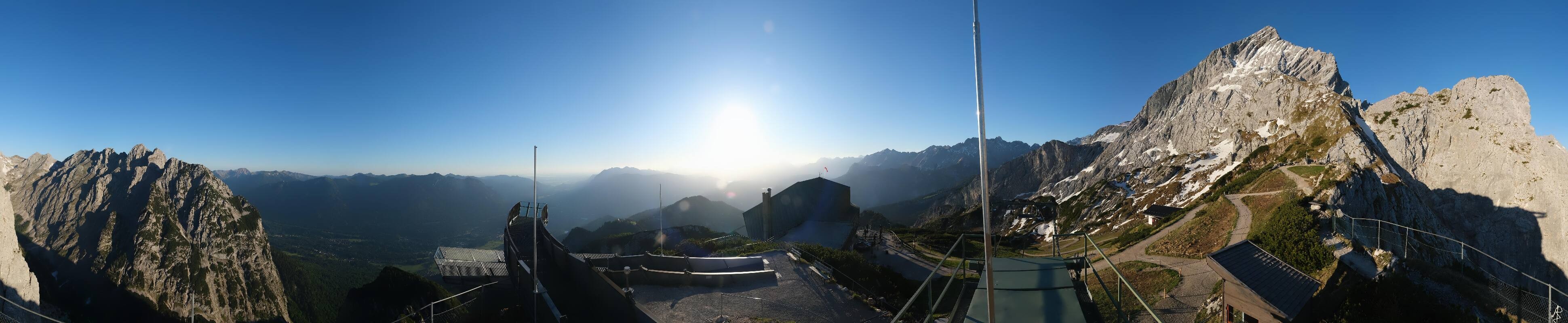 Archiv Foto Webcam Garmisch: Ausblick am Osterfelderkopf