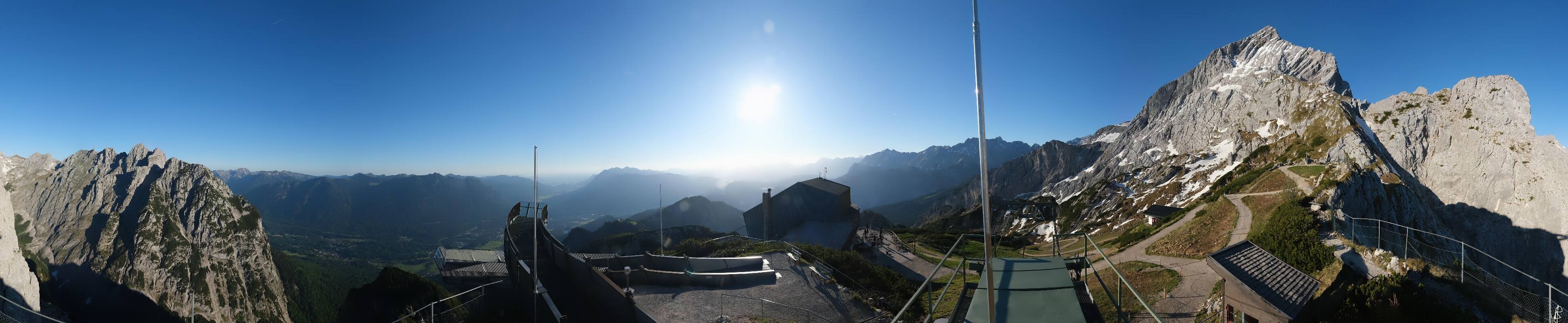 Archiv Foto Webcam Garmisch: Ausblick am Osterfelderkopf
