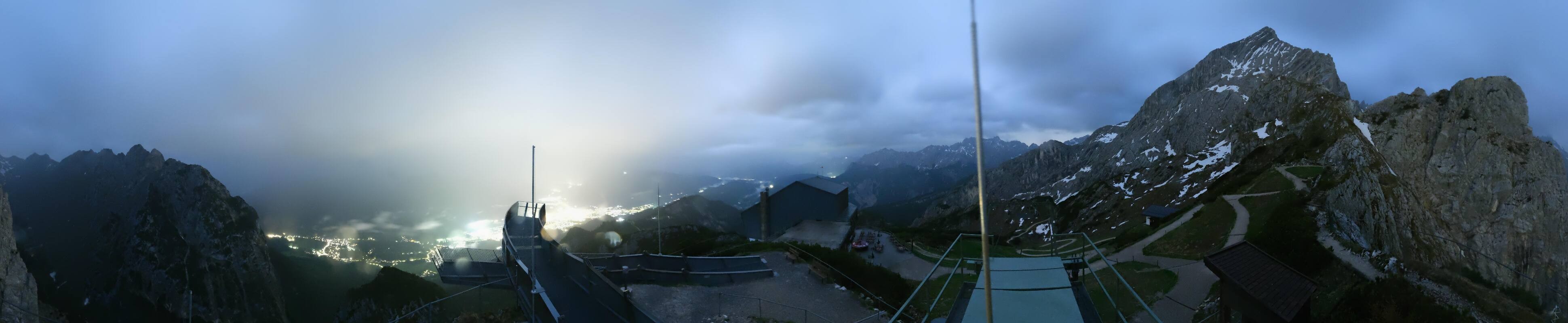 Archiv Foto Webcam Garmisch: Ausblick am Osterfelderkopf