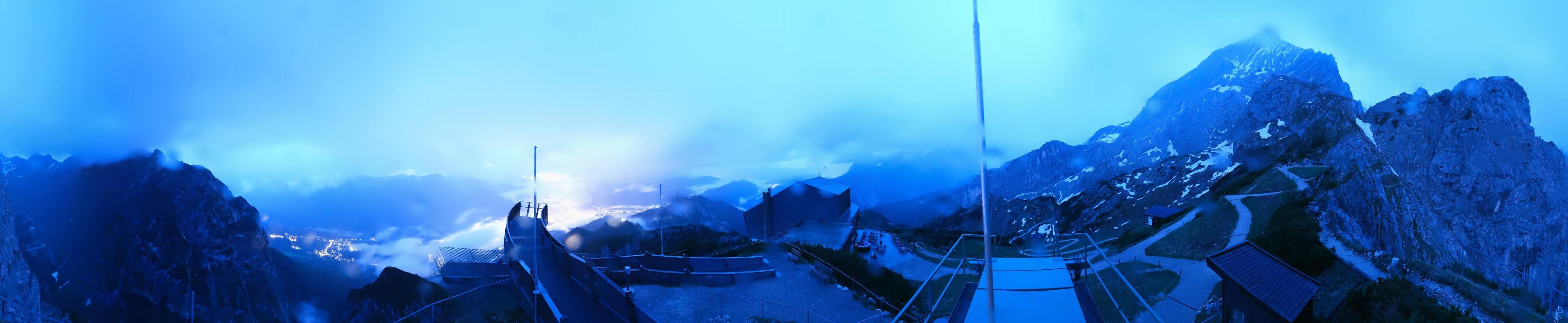 Archiv Foto Webcam Garmisch: Ausblick am Osterfelderkopf