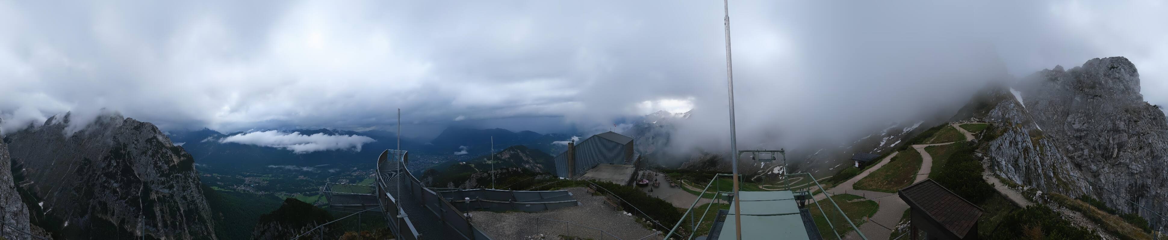 Archiv Foto Webcam Garmisch: Ausblick am Osterfelderkopf