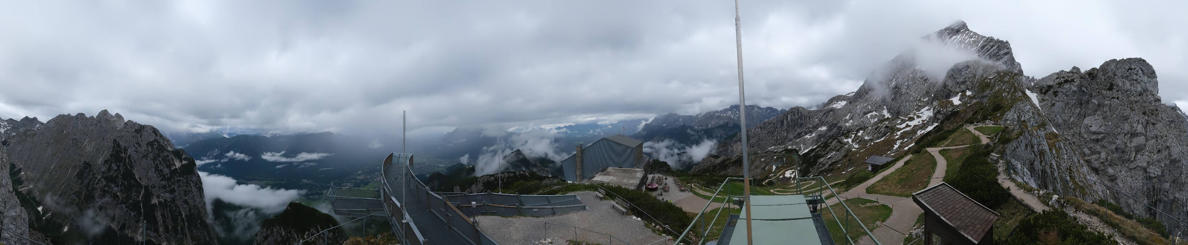 Archiv Foto Webcam Garmisch: Ausblick am Osterfelderkopf