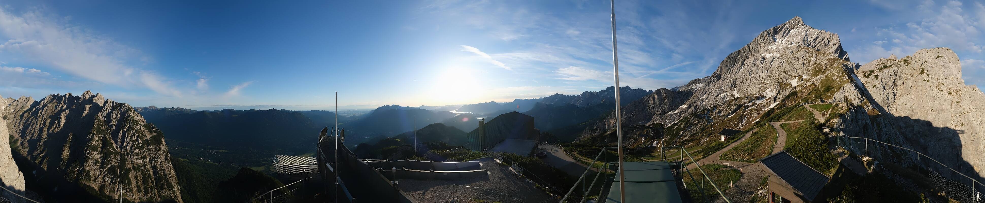 Archiv Foto Webcam Garmisch: Ausblick am Osterfelderkopf