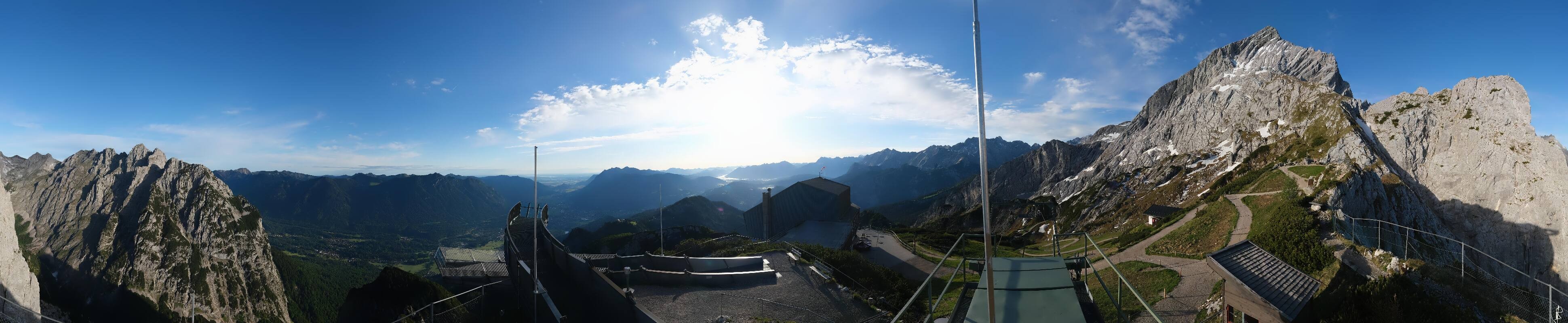 Archiv Foto Webcam Garmisch: Ausblick am Osterfelderkopf