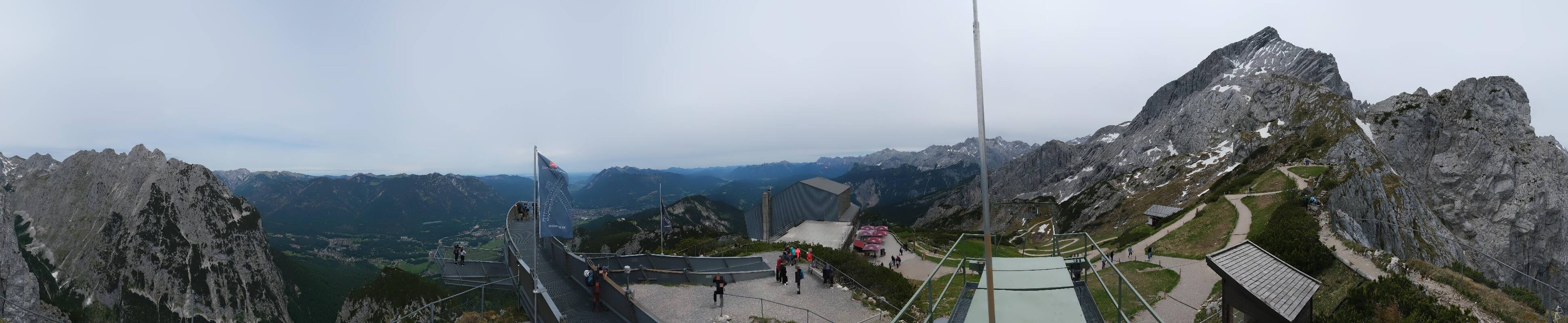 Archiv Foto Webcam Garmisch: Ausblick am Osterfelderkopf
