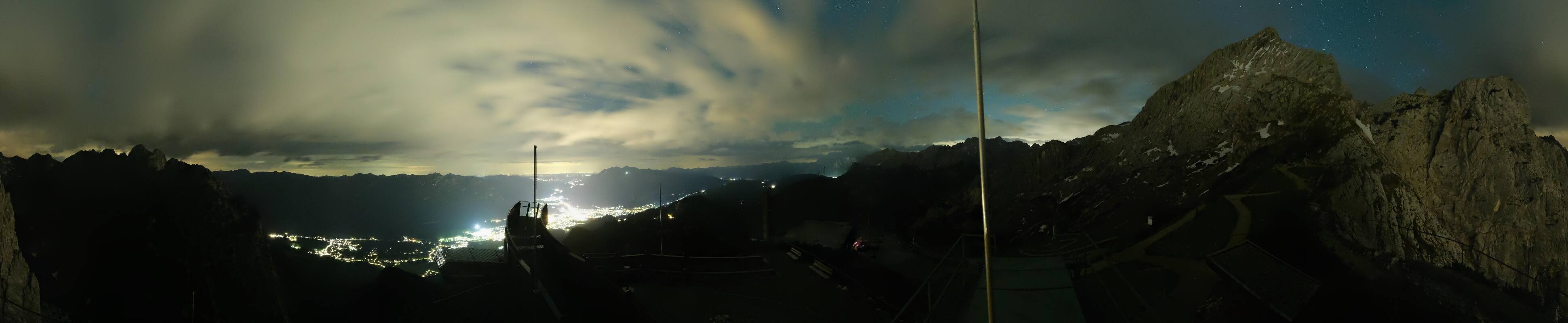 Archiv Foto Webcam Garmisch: Ausblick am Osterfelderkopf