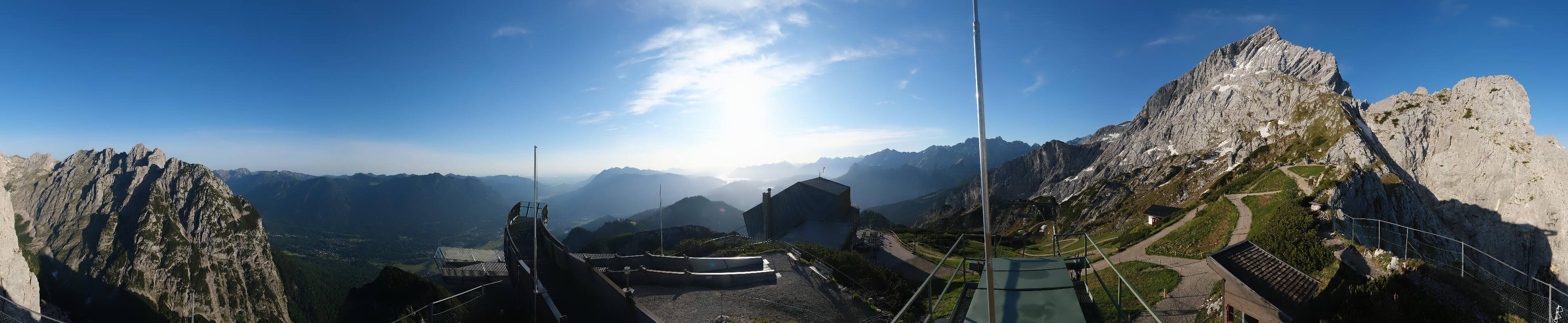 Archiv Foto Webcam Garmisch: Ausblick am Osterfelderkopf