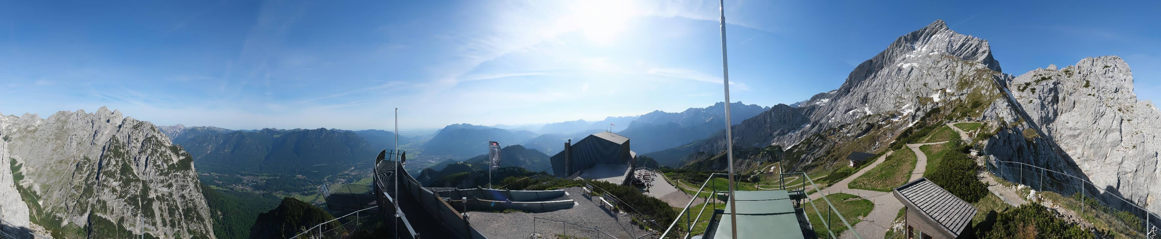 Archiv Foto Webcam Garmisch: Ausblick am Osterfelderkopf