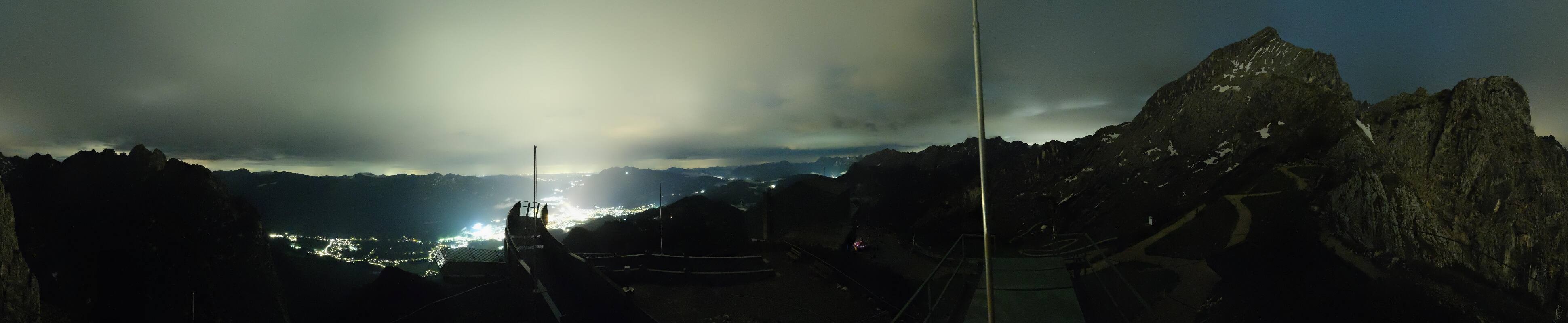Archiv Foto Webcam Garmisch: Ausblick am Osterfelderkopf