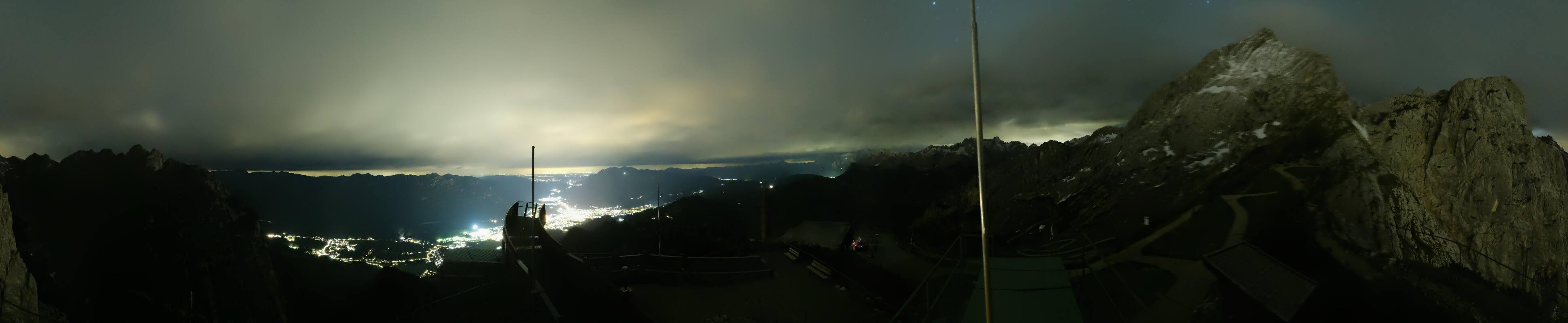 Archiv Foto Webcam Garmisch: Ausblick am Osterfelderkopf
