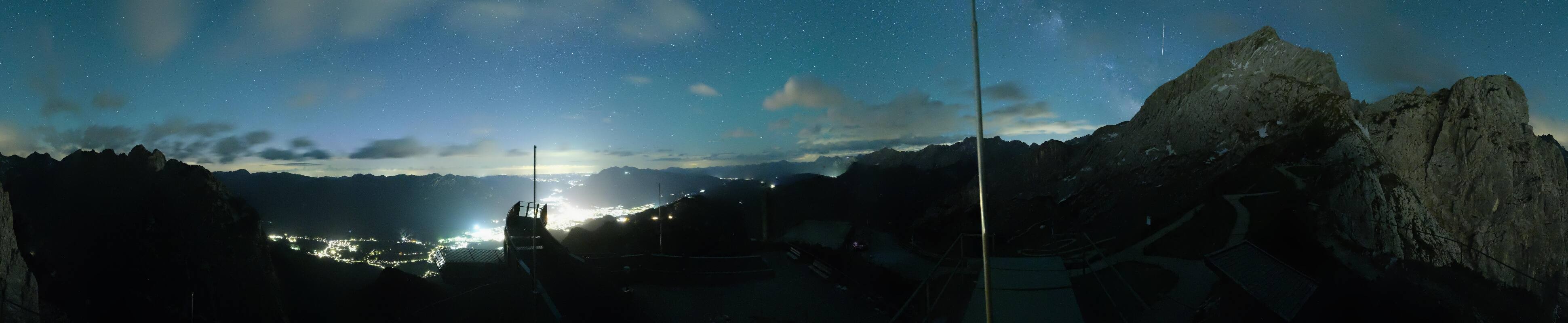 Archiv Foto Webcam Garmisch: Ausblick am Osterfelderkopf