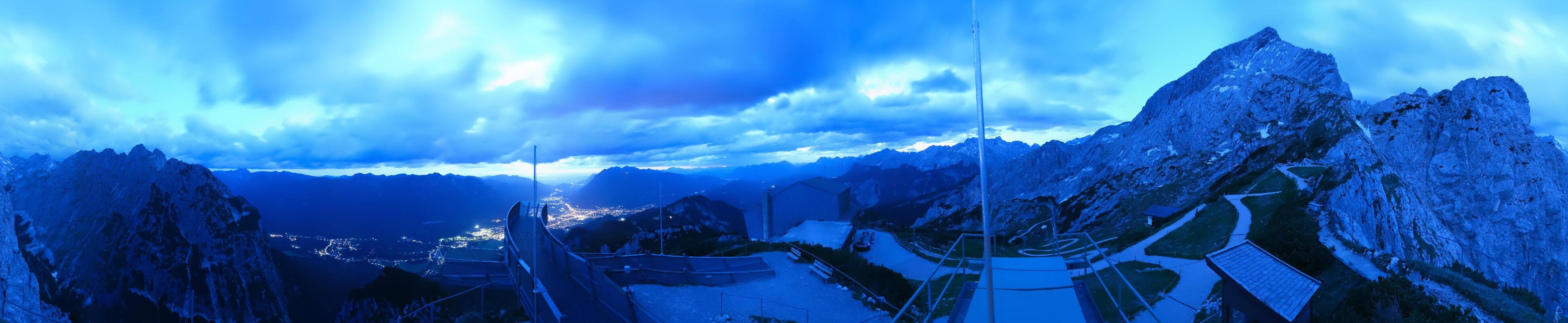 Archiv Foto Webcam Garmisch: Ausblick am Osterfelderkopf