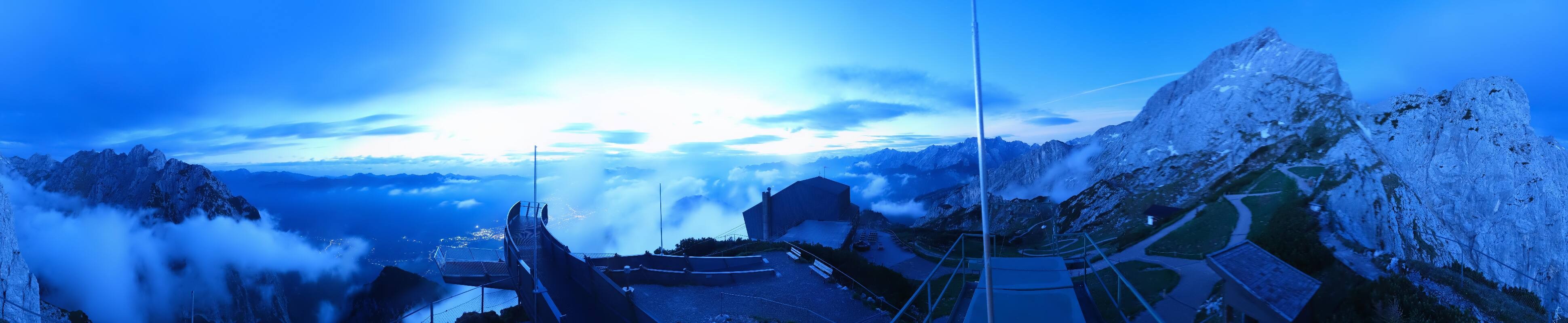 Archiv Foto Webcam Garmisch: Ausblick am Osterfelderkopf