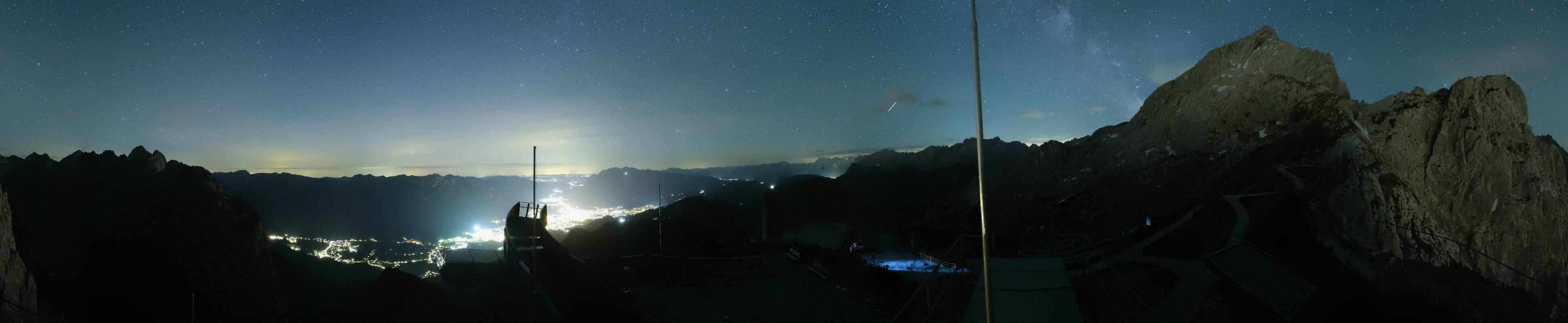 Archiv Foto Webcam Garmisch: Ausblick am Osterfelderkopf