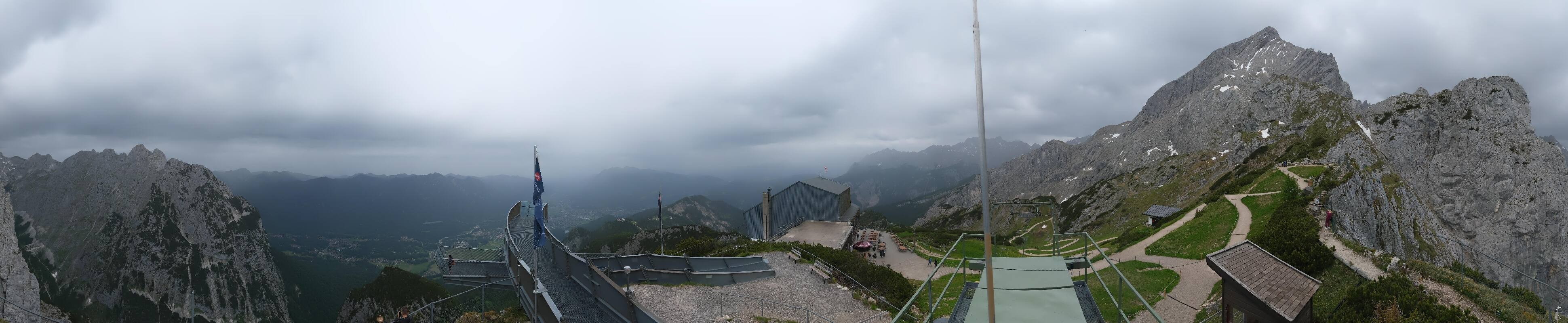 Archiv Foto Webcam Garmisch: Ausblick am Osterfelderkopf