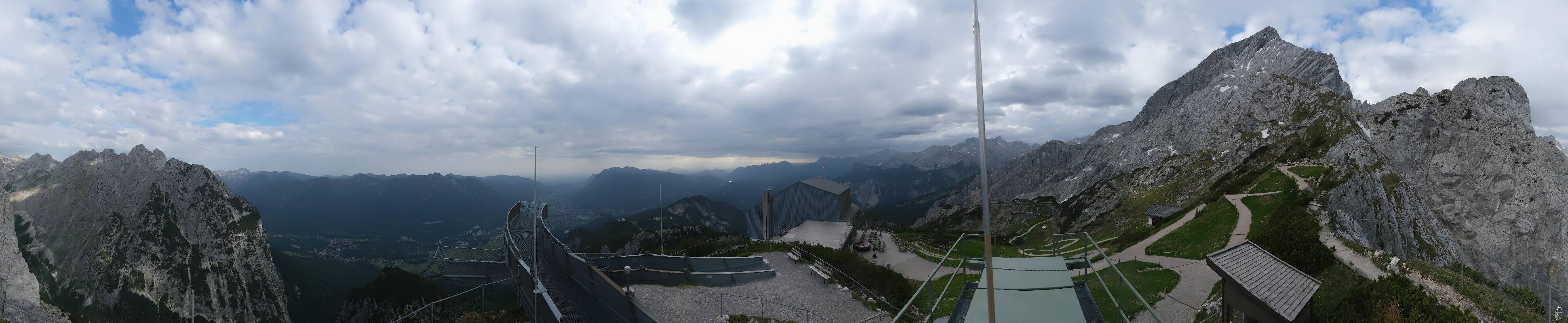 Archiv Foto Webcam Garmisch: Ausblick am Osterfelderkopf