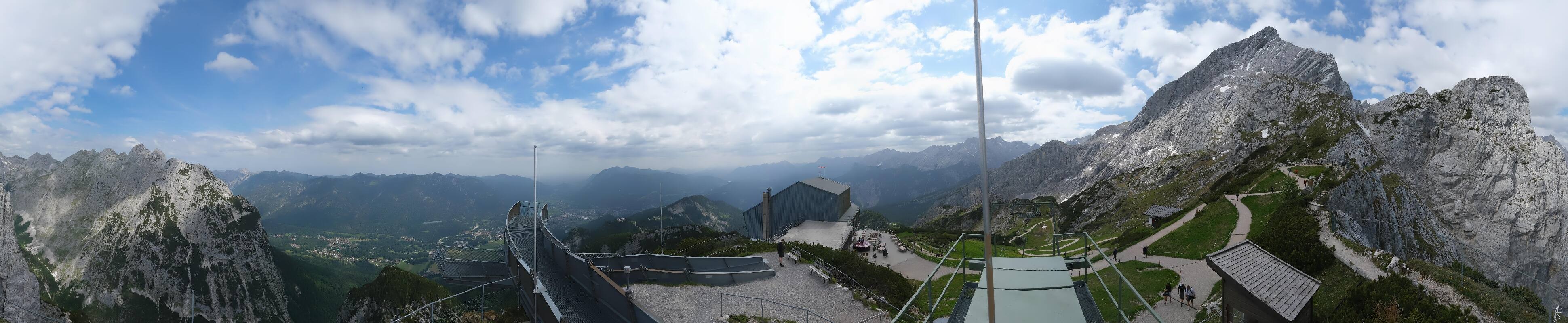 Archiv Foto Webcam Garmisch: Ausblick am Osterfelderkopf