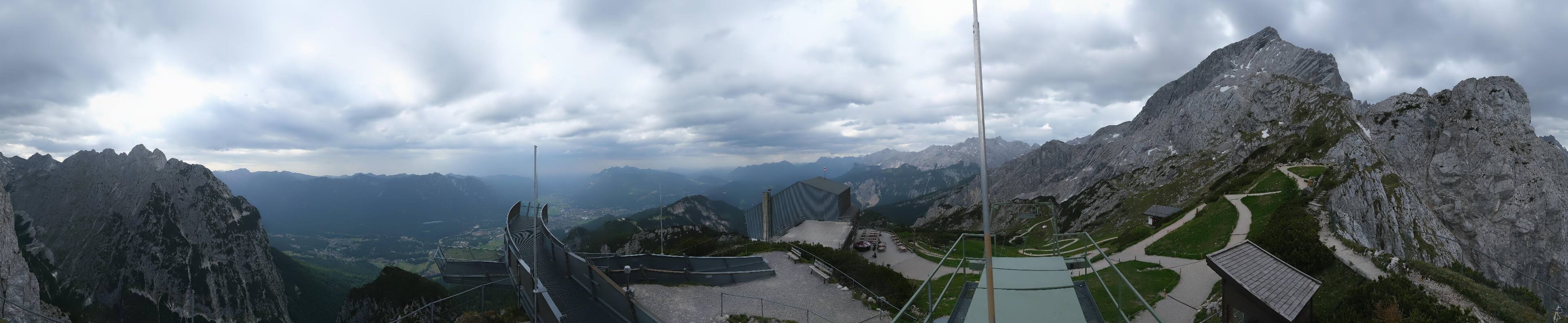 Archiv Foto Webcam Garmisch: Ausblick am Osterfelderkopf