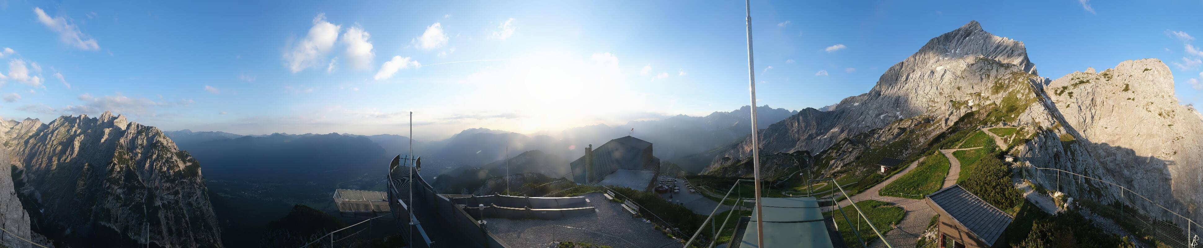Archiv Foto Webcam Garmisch: Ausblick am Osterfelderkopf
