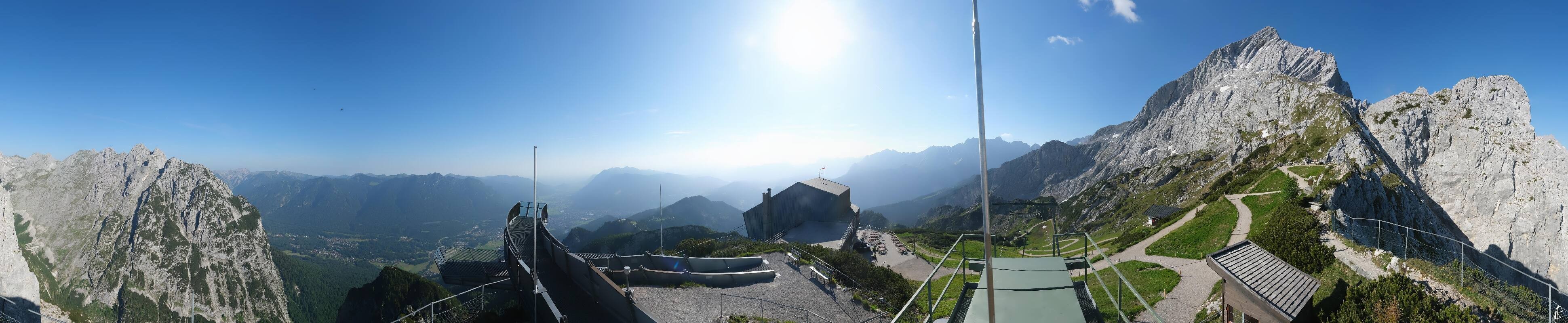 Archiv Foto Webcam Garmisch: Ausblick am Osterfelderkopf