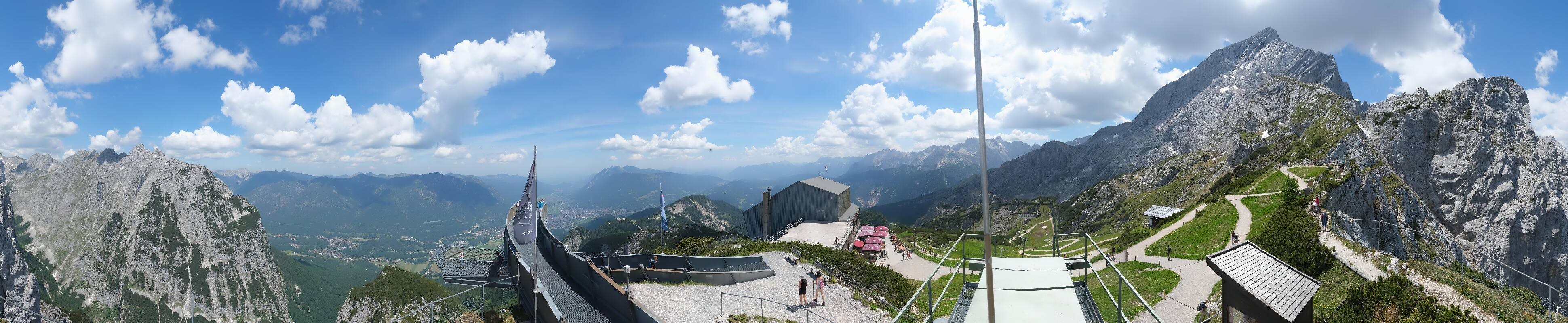 Archiv Foto Webcam Garmisch: Ausblick am Osterfelderkopf
