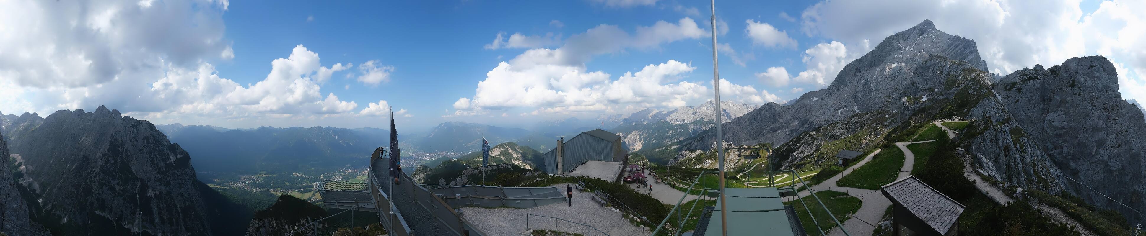 Archiv Foto Webcam Garmisch: Ausblick am Osterfelderkopf