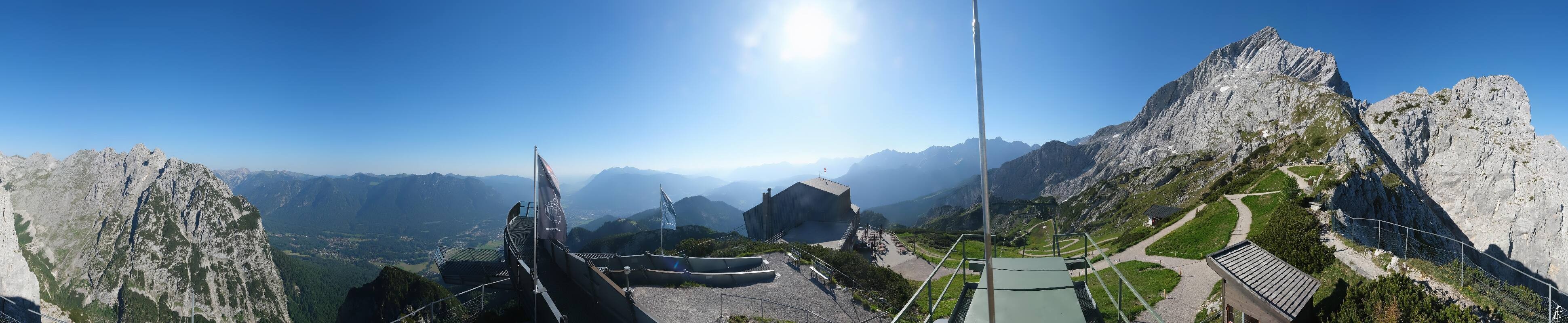 Archiv Foto Webcam Garmisch: Ausblick am Osterfelderkopf
