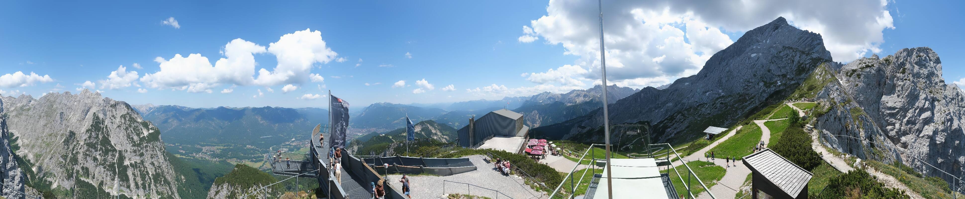Archiv Foto Webcam Garmisch: Ausblick am Osterfelderkopf