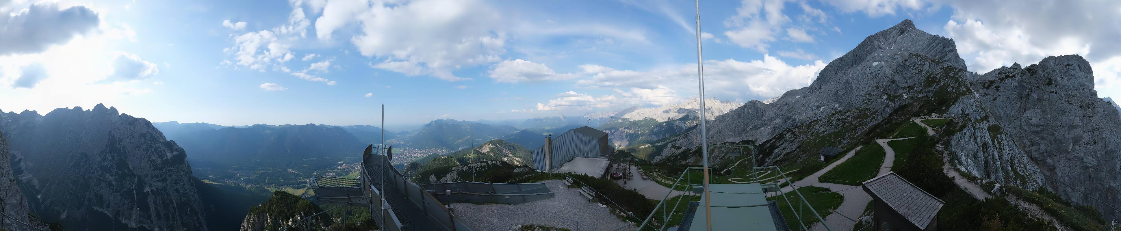 Archiv Foto Webcam Garmisch: Ausblick am Osterfelderkopf