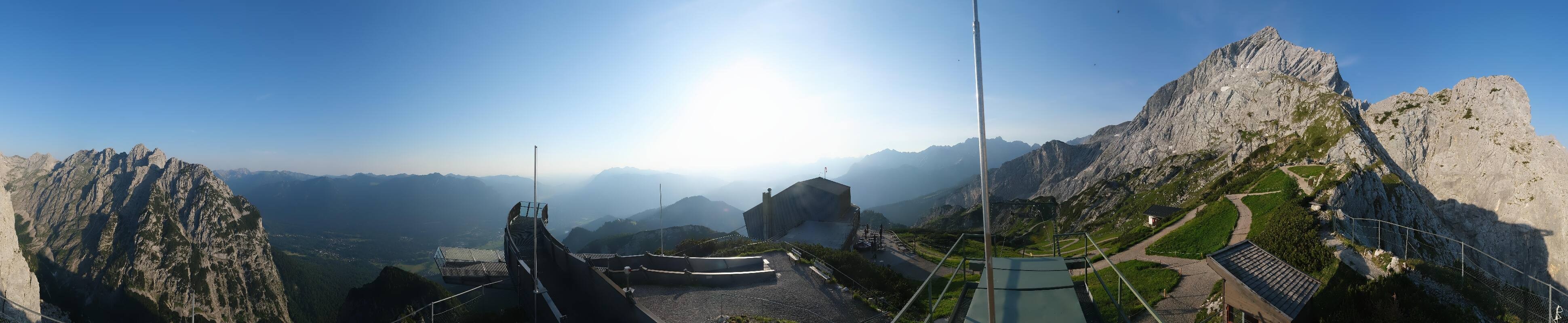 Archiv Foto Webcam Garmisch: Ausblick am Osterfelderkopf