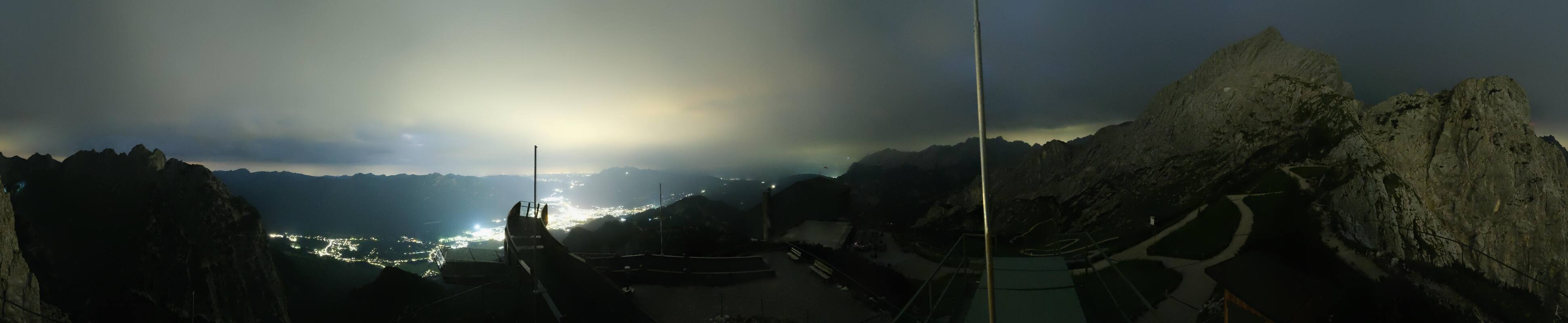 Archiv Foto Webcam Garmisch: Ausblick am Osterfelderkopf
