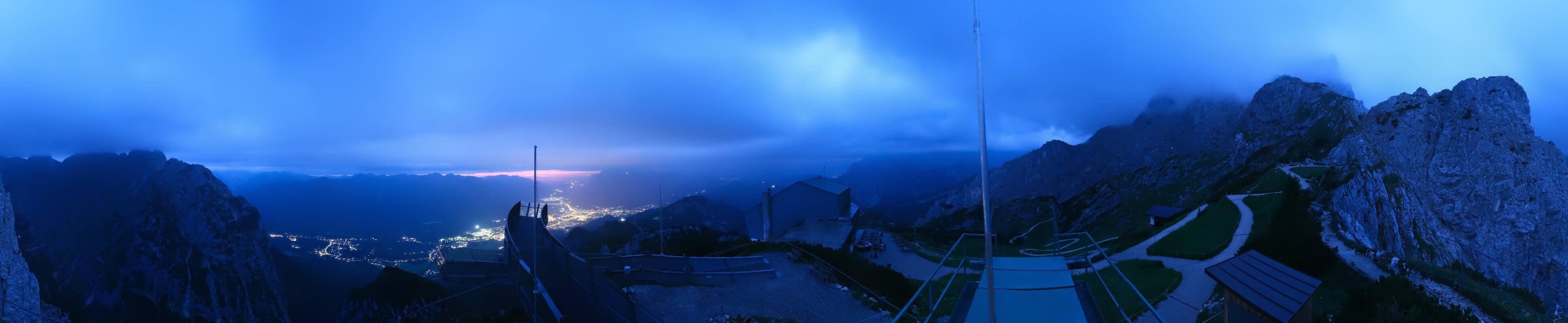 Archiv Foto Webcam Garmisch: Ausblick am Osterfelderkopf