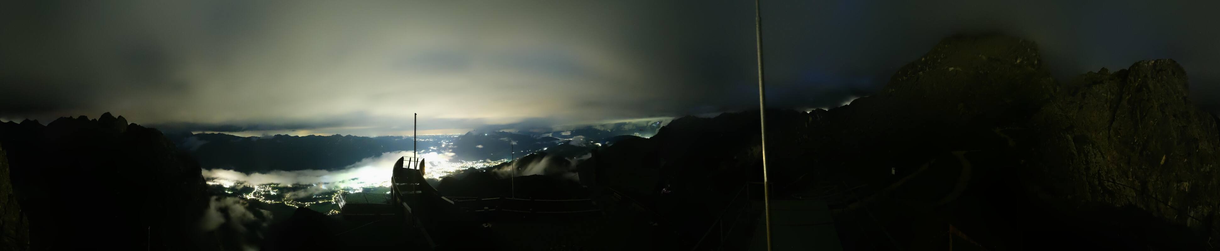 Archiv Foto Webcam Garmisch: Ausblick am Osterfelderkopf