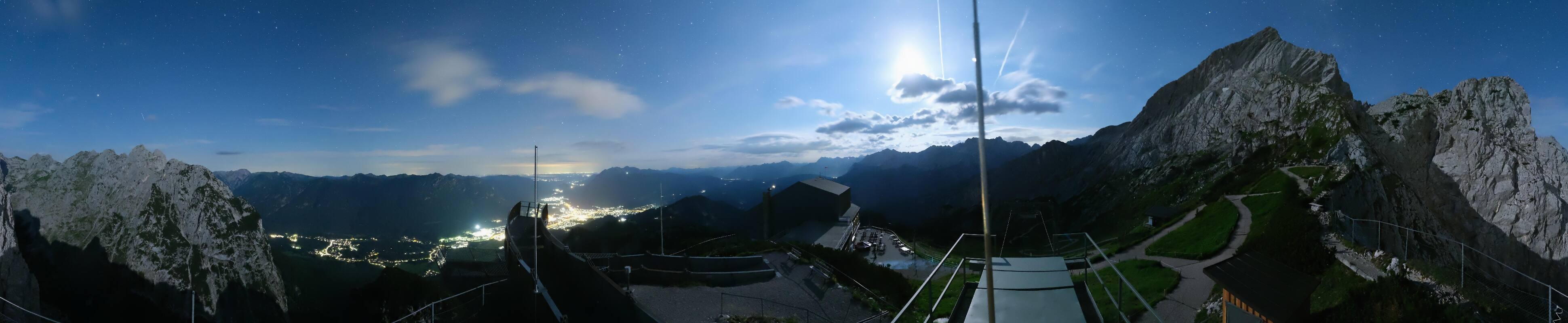 Archiv Foto Webcam Garmisch: Ausblick am Osterfelderkopf