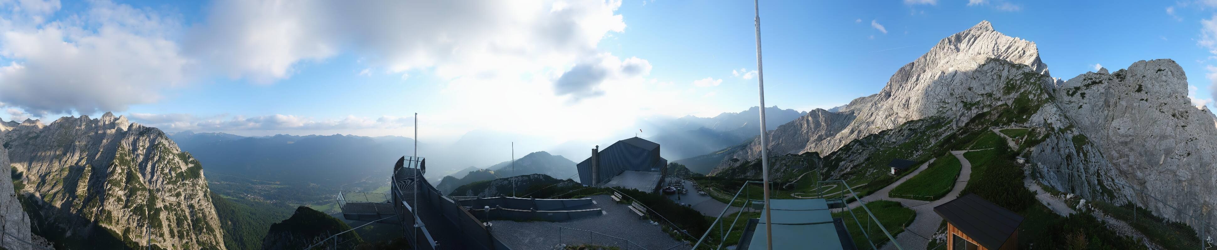 Archiv Foto Webcam Garmisch: Ausblick am Osterfelderkopf