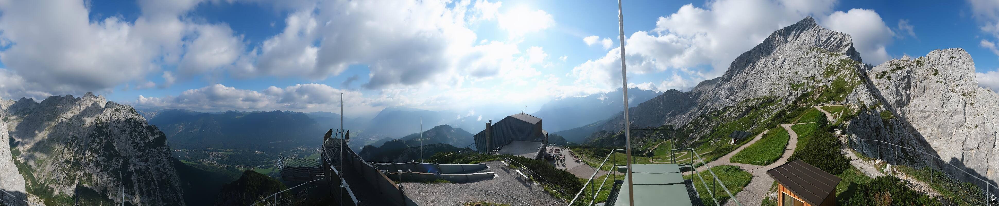 Archiv Foto Webcam Garmisch: Ausblick am Osterfelderkopf